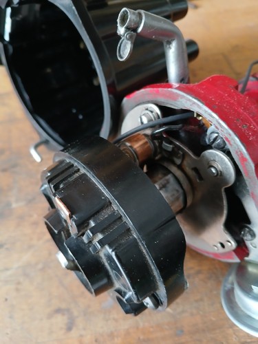 Delco window type distributor